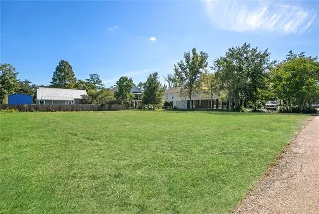 237 West Street, Mandeville, LA 70448 - #3