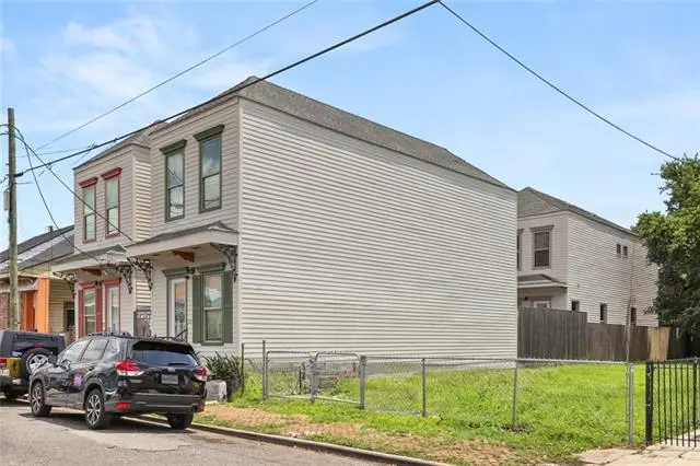 1327-29 Frenchmen Street, New Orleans, LA 70116 - #3