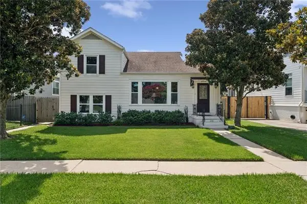 6016 Vicksburg Street, New Orleans, LA 70124