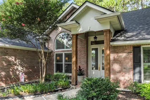 1020 Trail Court, Mandeville, LA 70448 - #2