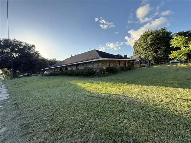 1102 W Gilman Road, Lafayette, LA 70501 - #1