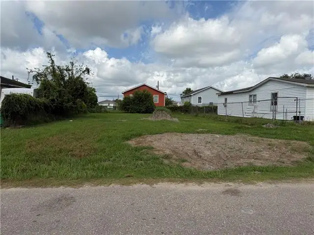 Victoria Avenue, Harvey, LA 70058 - #1