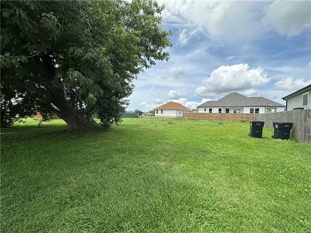 8517 Patricia Street, Chalmette, LA 70043 - #2