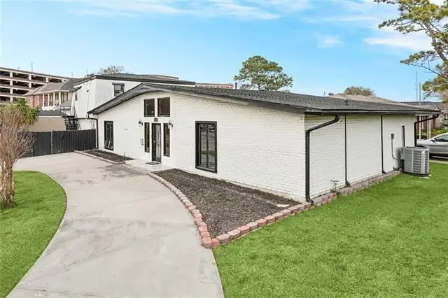 4200 Lake Villa Drive, Metairie, LA 70002 - #1