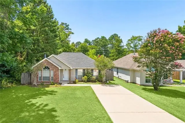 2166 Ozone Street, Mandeville, LA 70448 - #2