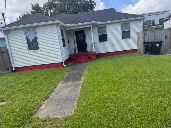 3278 Desaix Boulevard, New Orleans, LA 70119