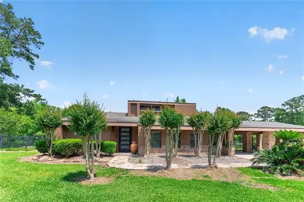 28267 Stangae Lane, Ponchatoula, LA 70454