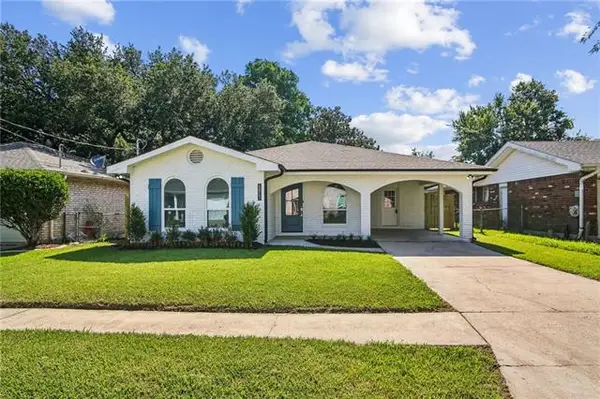 1813 N Woodlawn Avenue, Metairie, LA 70001