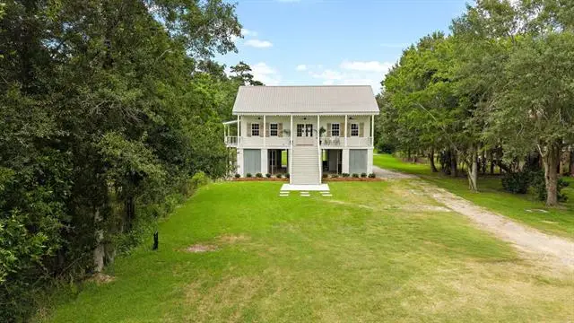 110 Mulberry Avenue, Mandeville, LA 70448 - #3