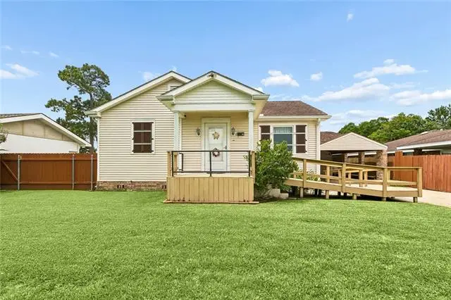 105 Yorke Street, Belle Chasse, LA 70037 - #1