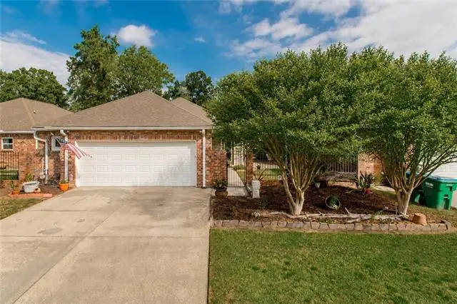 303 Secret Garden Lane, Denham Springs, LA 70726 - #1