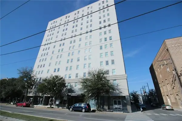 1205 St Charles Avenue #1008, New Orleans, LA 70130