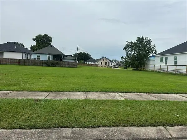 1931 Benjamin Street, Arabi, LA 70032