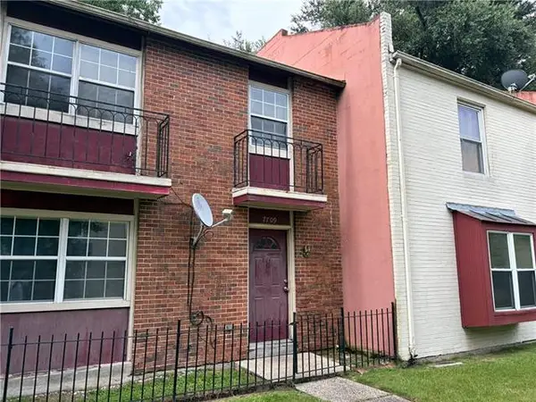 7709 Belcrest Place, New Orleans, LA 70126