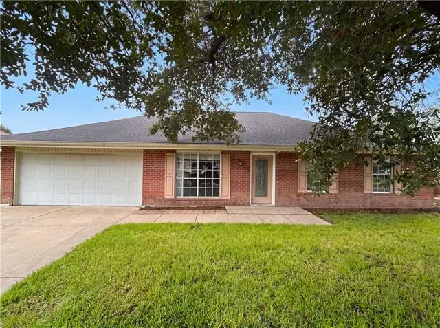 2017 Yorktowne Drive, Laplace, LA 70068 - #1