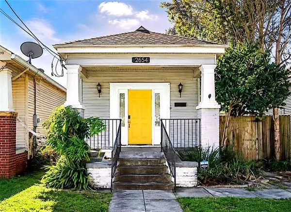 2654 Myrtle Street, New Orleans, LA 70122