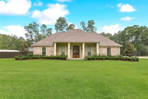 300 Independence Drive, Mandeville, LA 70471