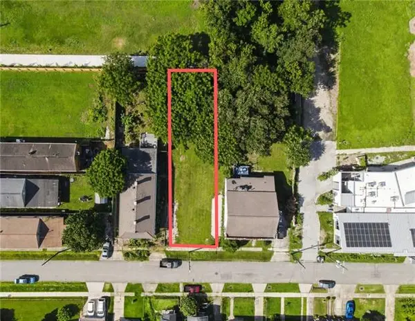 5452 Douglas Street, New Orleans, LA 70117