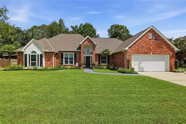 215 Chestnut Oak Drive, Mandeville, LA 70448 - #1