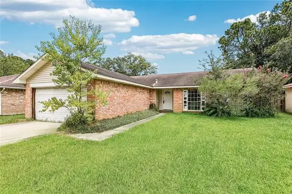 224 S Queens Drive, Slidell, LA 70458