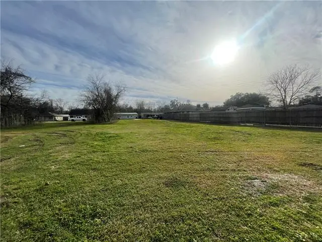 2912 Riverbend Drive, Violet, LA 70092 - #3