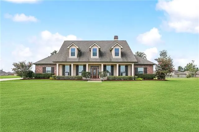 5 W Kori Lane, Westwego, LA 70094 - #1