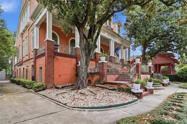 1819 Esplanade Avenue, New Orleans, LA 70116