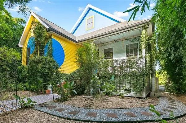 5401 Baccich Street, New Orleans, LA 70122
