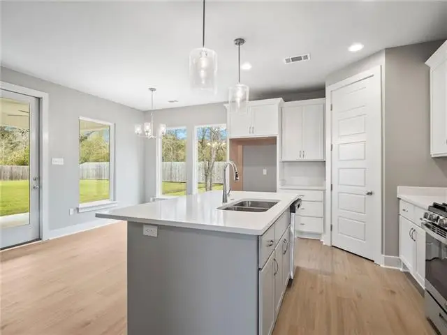 72694 Robindale Drive, Covington, LA 70435 - #2