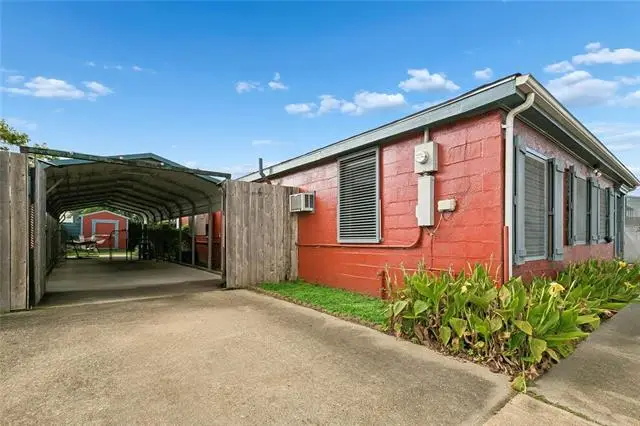 1010 Angela Avenue, Arabi, LA 70032 - #2