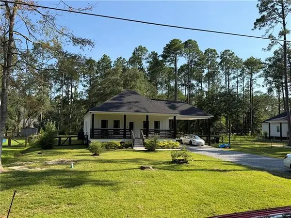23060 Carter Street, Mandeville, LA 70471