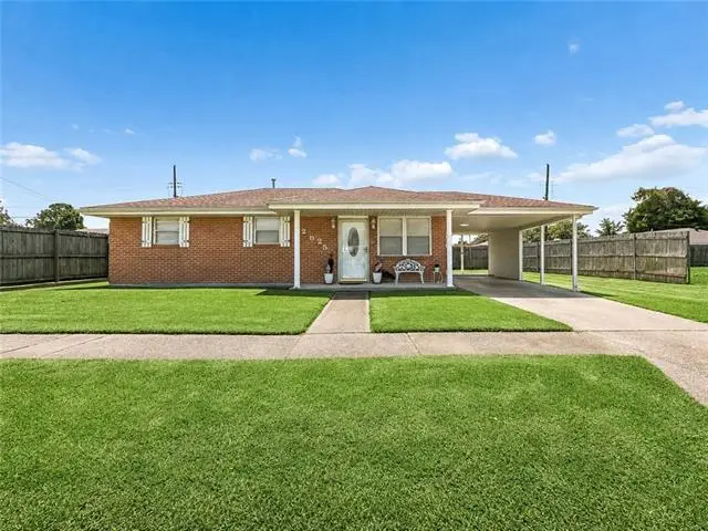 2325 Mumphrey Road, Chalmette, LA 70043 - #2