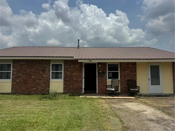 604 Hunterbrook Drive, Gretna, LA 70056