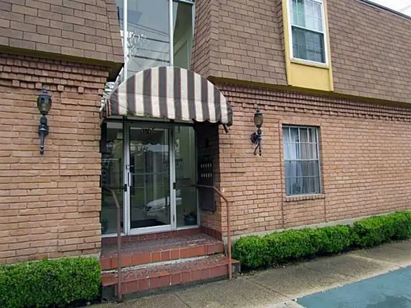 6574 Fleur De Lis Drive #20, New Orleans, LA 70124