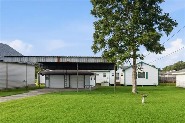 204 Overseas Avenue, Belle Chasse, LA 70037 - #2