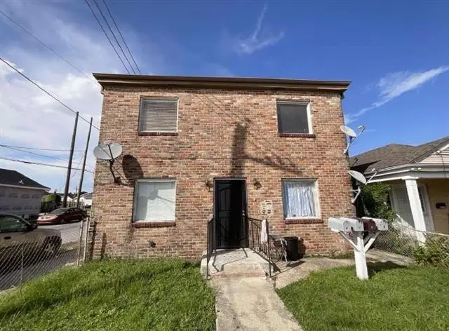 8739 Edinburgh Street, New Orleans, LA 70118 - #1
