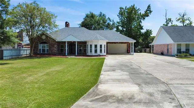2512 Bourgeois Lane, Marrero, LA 70072 - #2