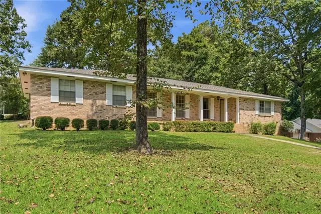 118 W Lakeside Drive, Hattiesburg, MS 39402 - #2