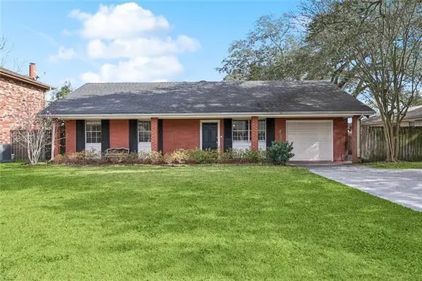 107 Tinsley Drive, Belle Chasse, LA 70037