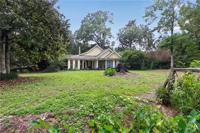 19266 Township Road, Covington, LA 70435 - #1