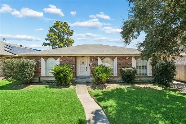 86 Gelpi Avenue, Kenner, LA 70065