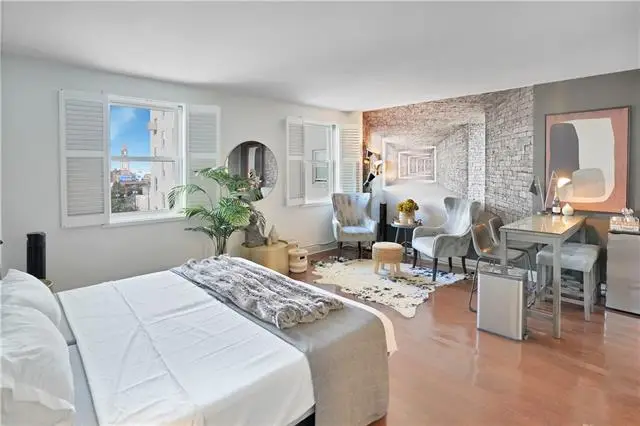 1205 St Charles Avenue #704, New Orleans, LA 70130 - #3