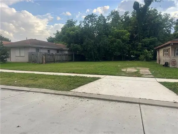 4434 Eastview Drive, New Orleans, LA 70126