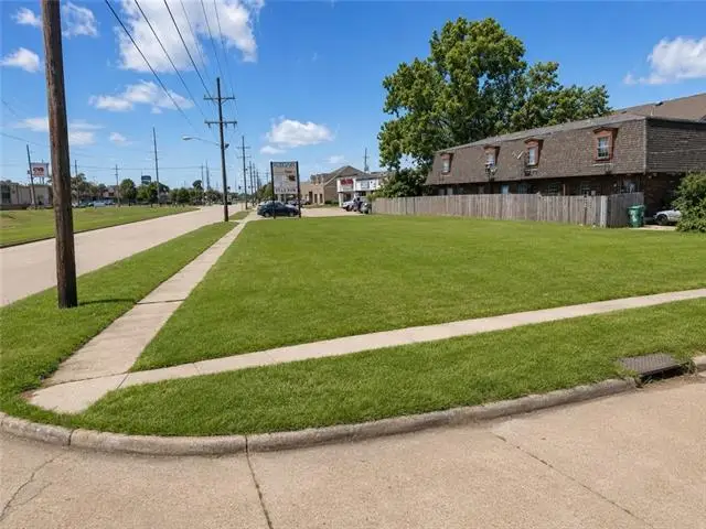 4402 Sonfield Street, Metairie, LA 70006 - #2