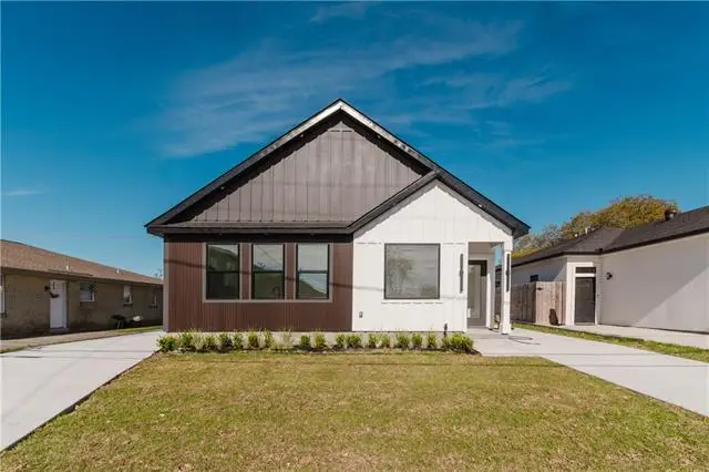 3410-12 Montesquieu Street, Chalmette, LA 70043 - #3