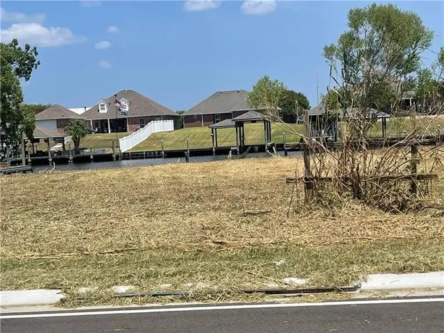 190 Lakeview Drive, Slidell, LA 70458 - #1
