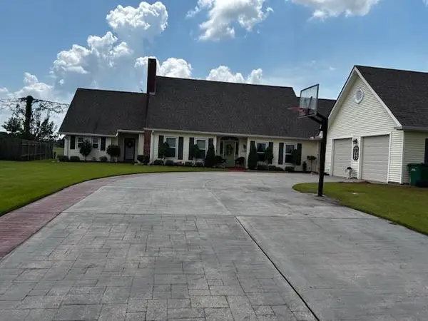 2105 Augusta Drive, Laplace, LA 70068