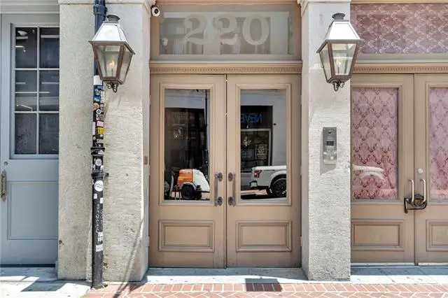220 Decatur Street #404, New Orleans, LA 70130 - #2