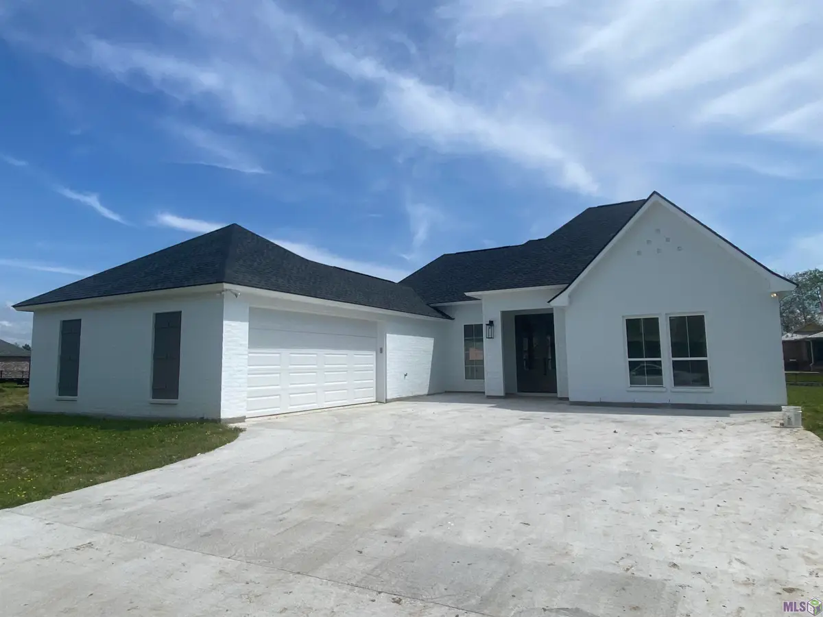 7762 Cutt Pointe Dr, Ventress, LA 70783 - #1