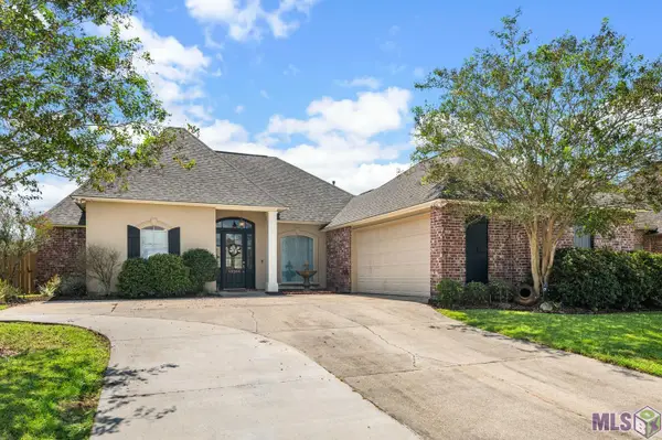 13306 Brookcrest Dr, Walker, LA 70785